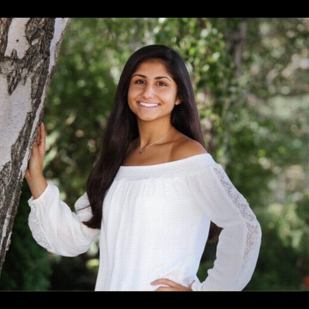 Meet your Posher, Julianna